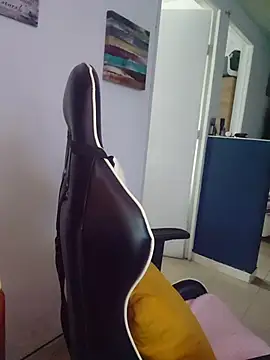 jnilu1227 online show from October 9, 3:38 pm