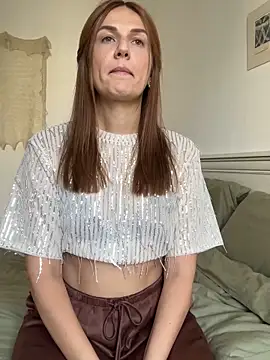 BritneyHall online show from April 3, 9:18 am