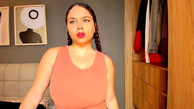 Ashley black6 online show from May 19, 1:40 pm