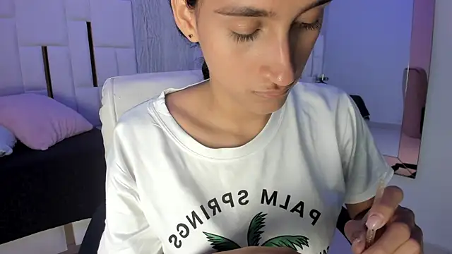 Meghan stonne  online show from November 6, 6:58 pm