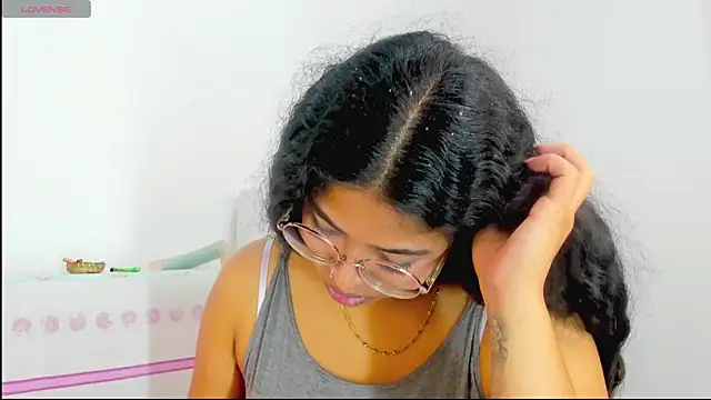 moana taylor online show from May 14, 8:47 pm