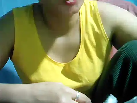 ashlylove25 online show from December 22, 5:38 pm