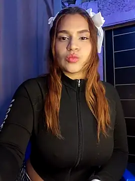 SexyFriends  online show from May 9, 12:45 am