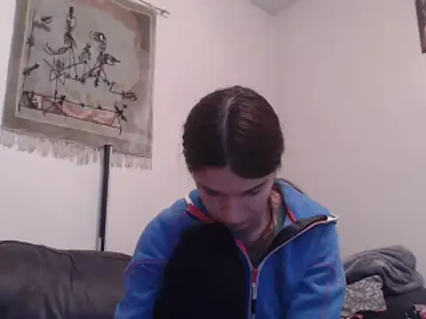 Snapshot of Mercedeswoman8 chatting on October 24, 7:10 pm Mercedeswoman8 online show from October 24, 7:10 pm