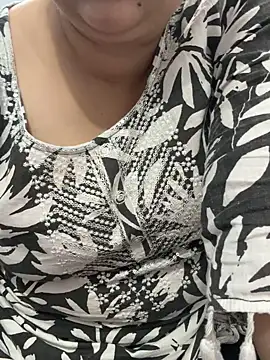 Preet Kaur 69 online show from May 1, 6:33 pm