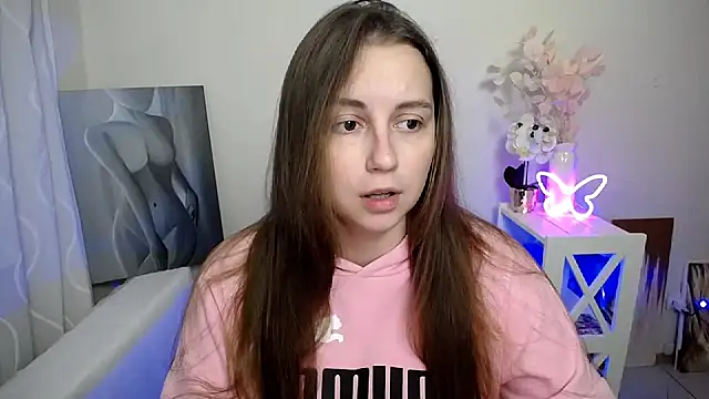 SweetPrincess  online show from May 20, 5:37 am