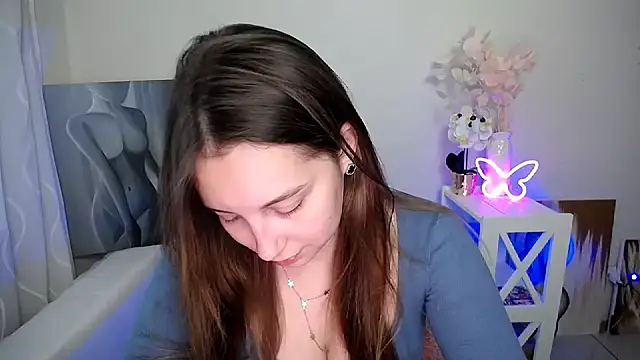 SweetPrincess  online show from May 26, 5:40 am