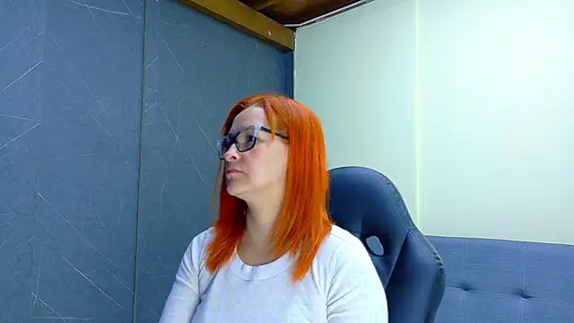 Britney taylor  online show from March 24, 8:47 pm