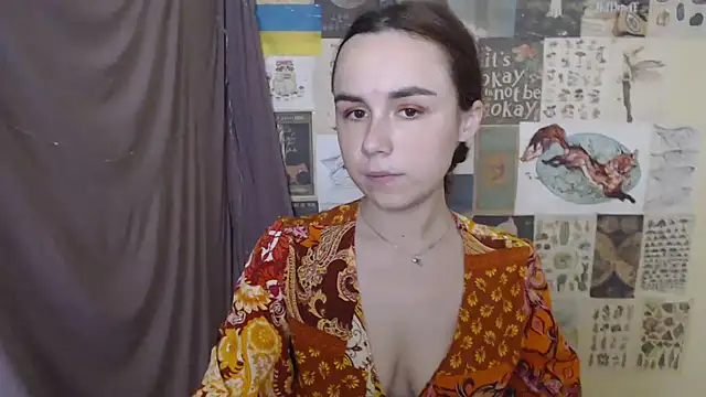 VeryVeryVeryShy  online show from November 23, 11:23 am