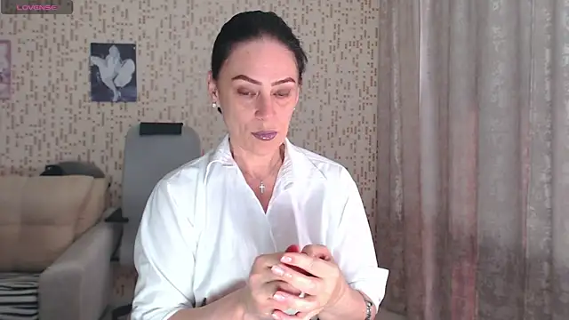 xAlwaysWOWx online show from May 19, 4:30 am