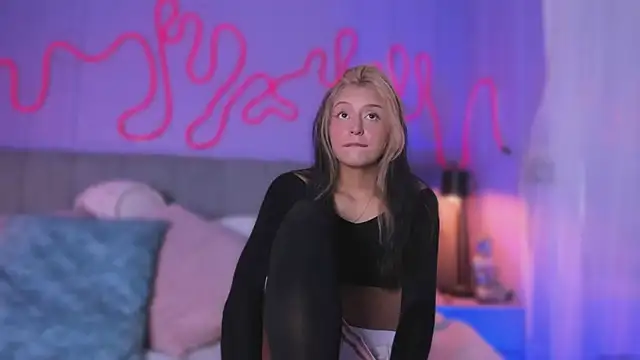 Sofly s online show from February 21, 12:17 pm