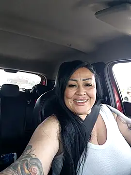 kittyhotass1 online show from May 26, 7:57 pm