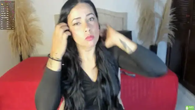 Bianka olivetto021 online show from April 10, 1:44 am