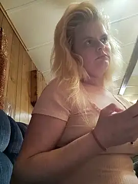 BadAssBitchMakayla online show from April 25, 1:52 pm