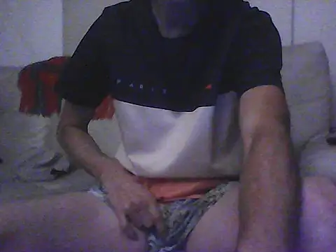 latinx44 online show from February 8, 10:56 pm