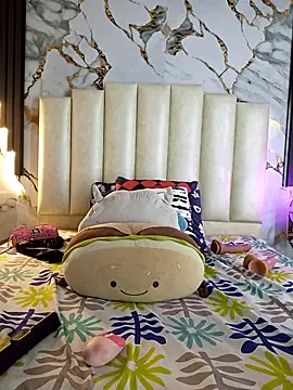 mollieblue69 online show from May 15, 4:54 pm