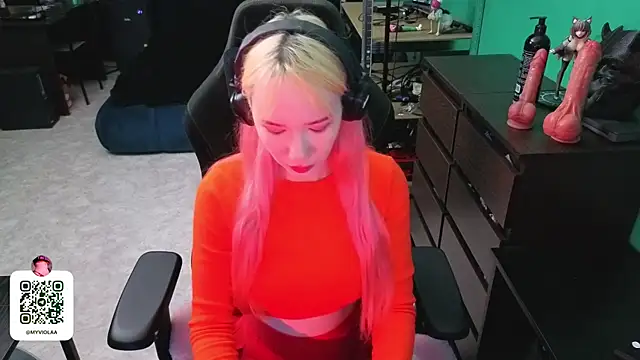 Maya Viola online show from May 13, 5:57 am