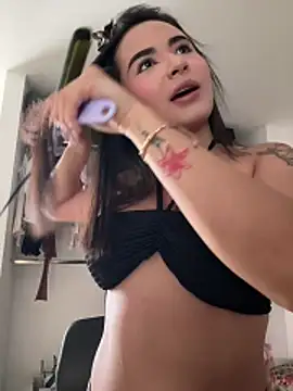 jailyncam  online show from May 11, 3:07 pm