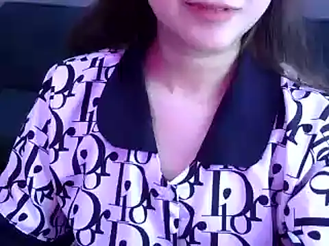 Bee 2k online show from May 13, 4:40 am
