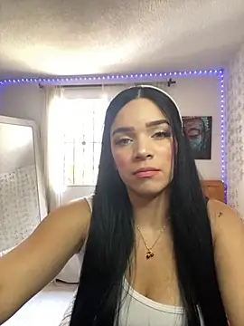 julianarosess online show from September 12, 4:47 pm