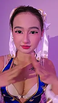 Pinkie Princes online show from March 4, 11:11 pm