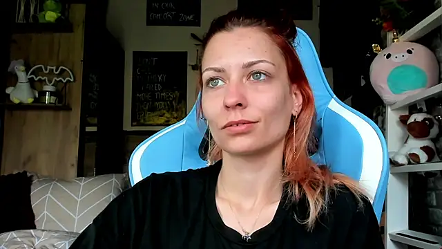 karo123421 online show from April 29, 4:27 am