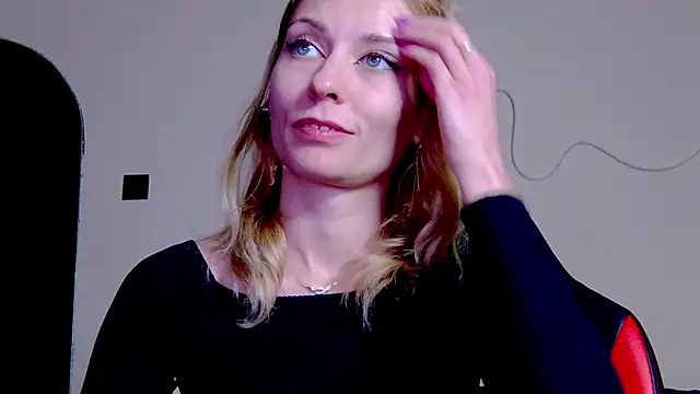 karo123421 online show from November 9, 7:21 pm