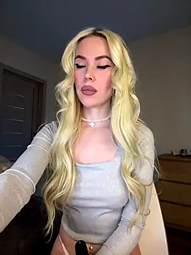 xDinnax online show from October 18, 5:15 pm