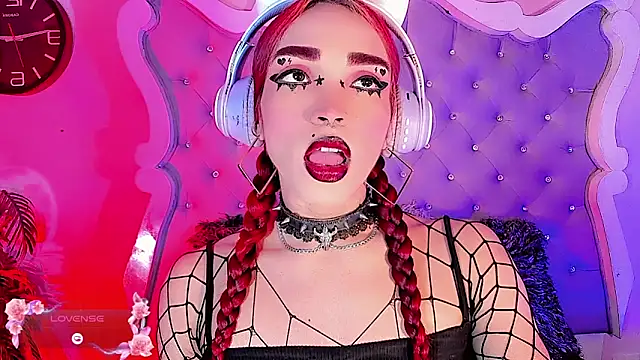 LeyXandrabraz online show from May 10, 8:33 pm