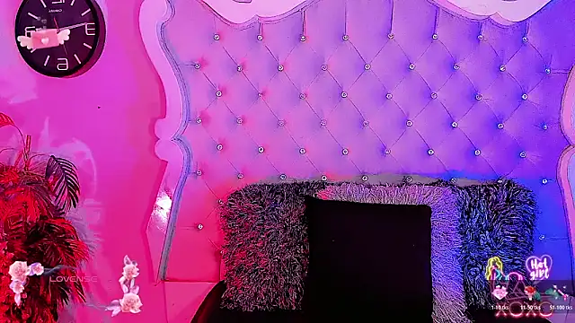 LeyXandrabraz online show from May 9, 8:33 pm
