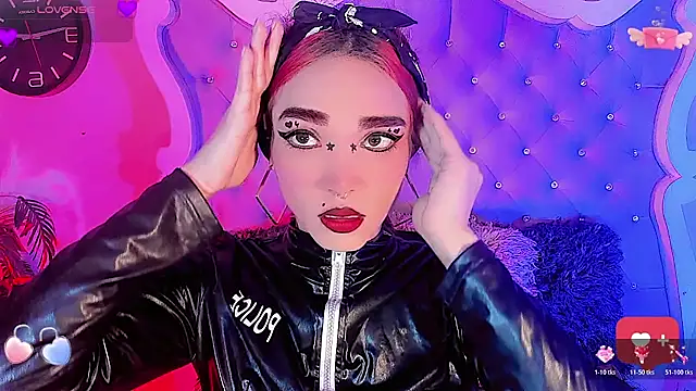 LeyXandrabraz online show from May 14, 8:14 pm