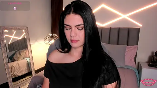 Veronicalanx1 online show from May 20, 10:56 am