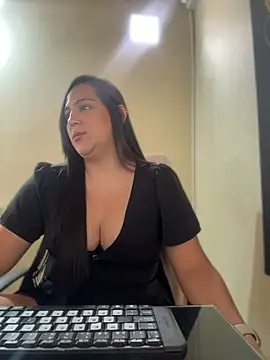 kendall 52 online show from May 7, 3:38 pm
