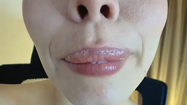 lisbet21x online show from May 7, 10:02 pm