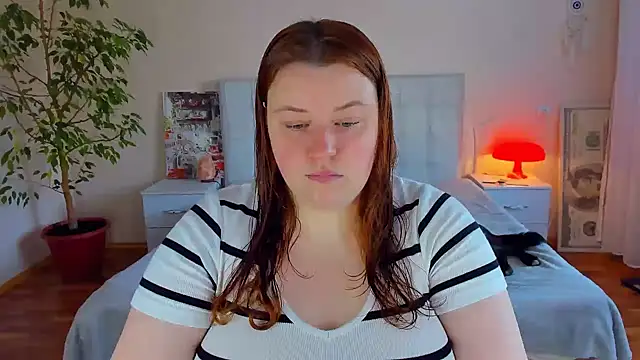 PolinaSalvatore online show from May 20, 2:47 pm