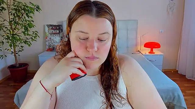 PolinaSalvatore online show from May 24, 2:49 pm
