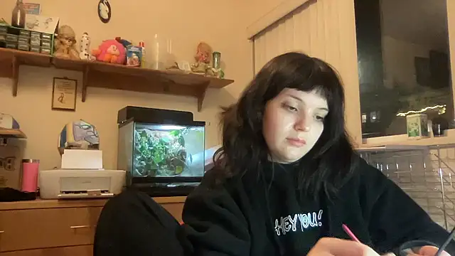 SweetMaisie online show from November 9, 7:04 am