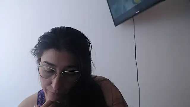 andreaisis2 online show from May 16, 6:18 pm