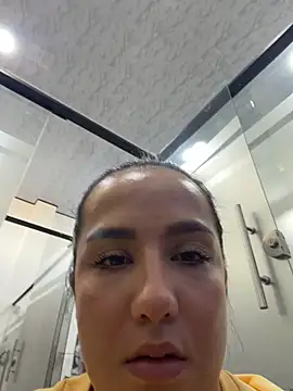 Alexxandra 12 online show from May 14, 5:08 pm