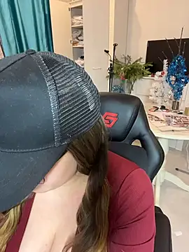 DienkaGreen online show from January 15, 5:19 pm