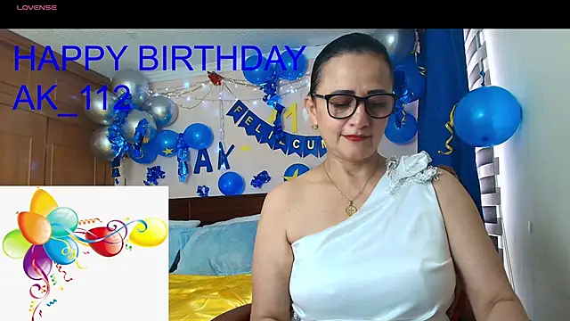 ISABEEL SOFIA01 online show from May 23, 7:23 pm