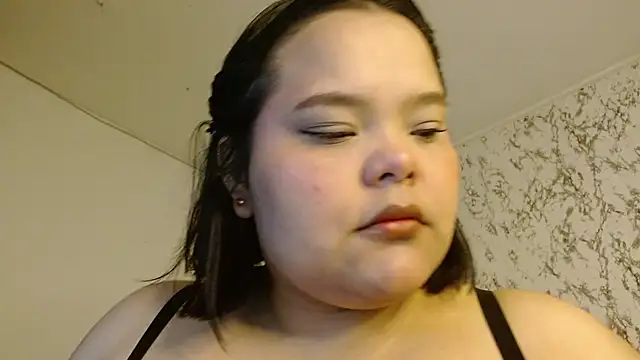 sexychubby    online show from November 2, 7:28 pm