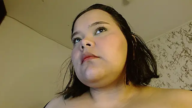 sexychubby    online show from October 11, 10:01 pm