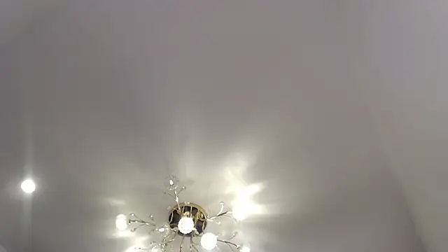 KeenMazikeen69 online show from April 8, 2:30 pm