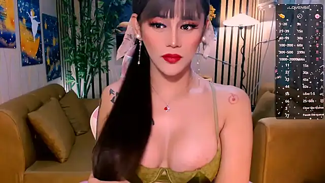Snapshot of UrSweetKatCakes chatting on September 18, 1:48 am UrSweetKatCakes online show from September 18, 1:48 am