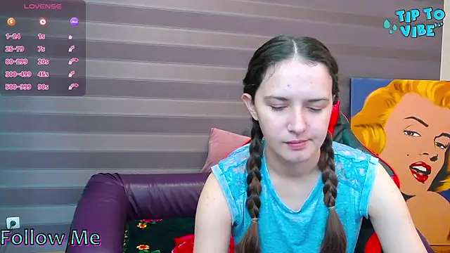 iris nikhols online show from November 27, 4:04 am