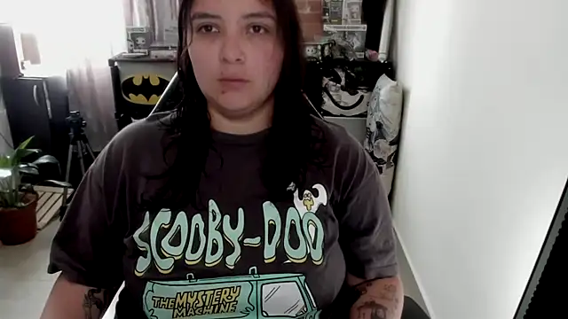 aika-dreams online show from April 6, 1:56 pm