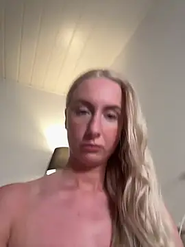 CutieEmy online show from June 22, 8:17 pm