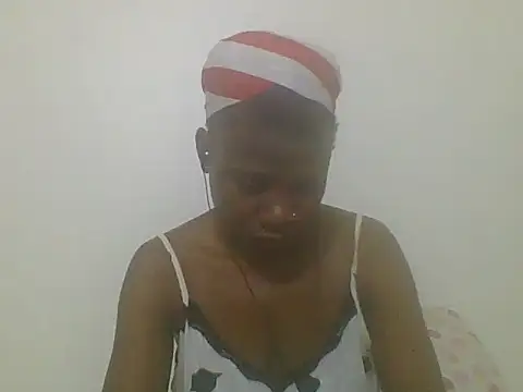 Snapshot of Sweetbaby004 chatting on September 13, 7:11 pm Sweetbaby004 online show from September 13, 7:11 pm