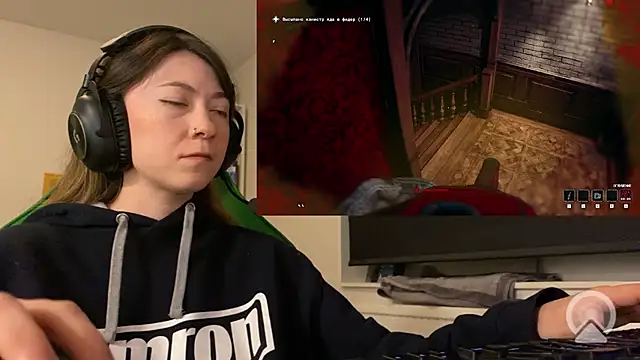 chibi moon  online show from March 17, 8:02 pm